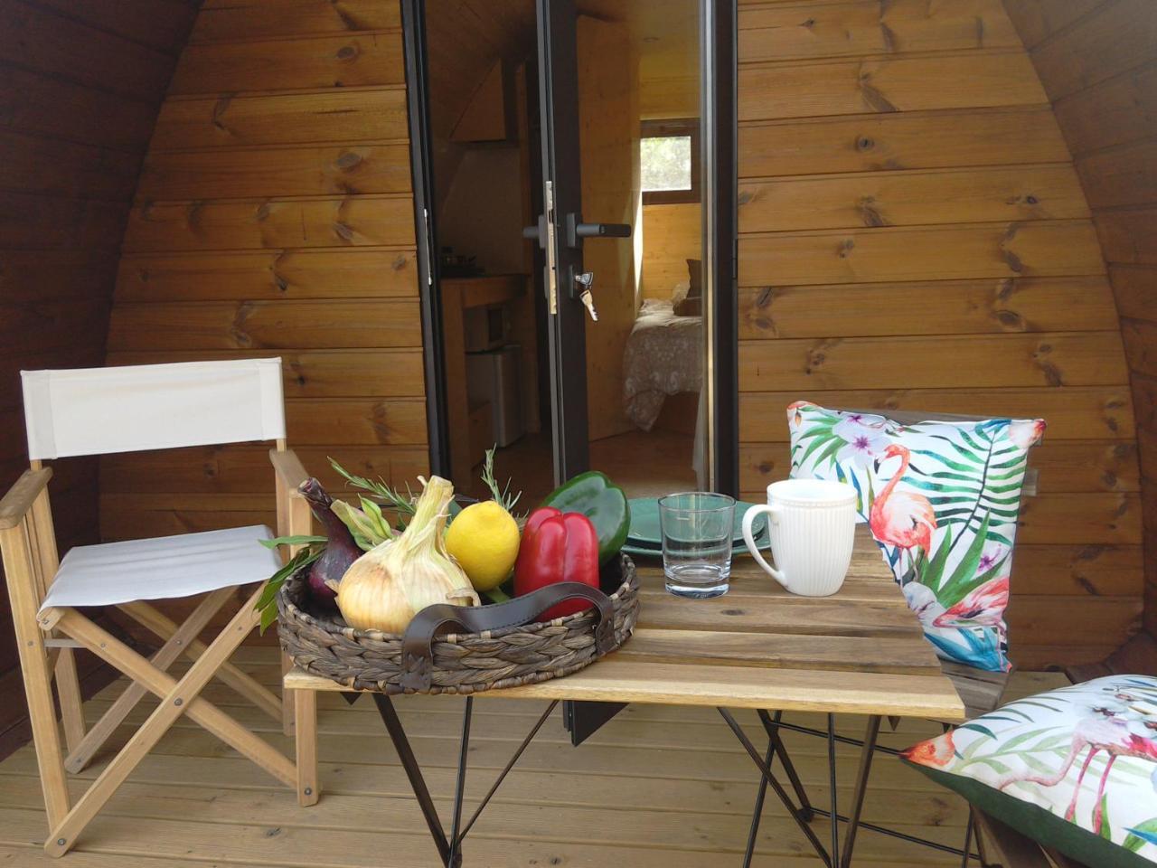 Glamping Hills Hotel Santa Comba de Rossas Buitenkant foto