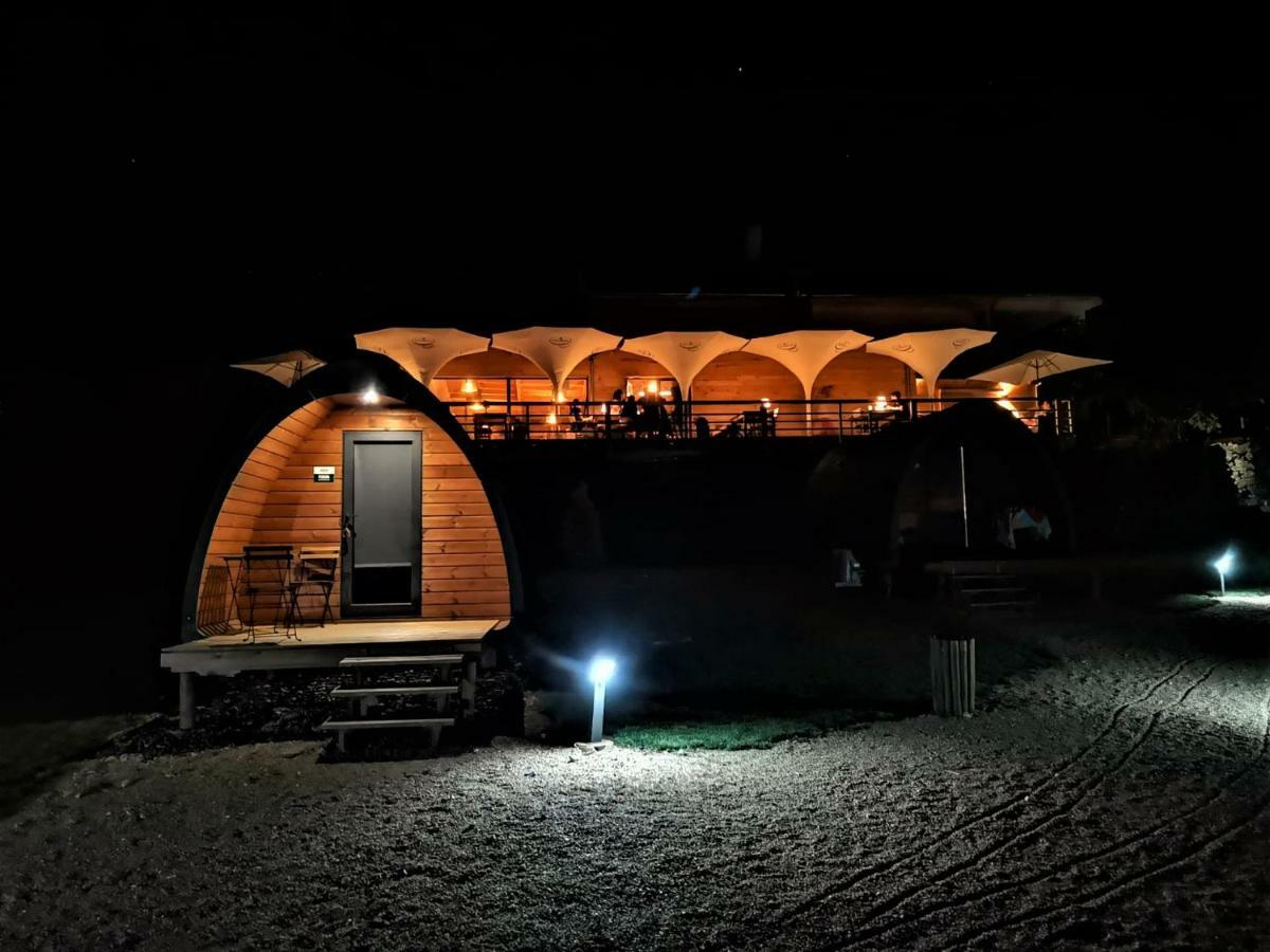 Glamping Hills Hotel Santa Comba de Rossas Buitenkant foto